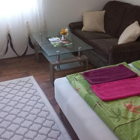 Omar & Una Apartmani Bihac Ngoại thất bức ảnh