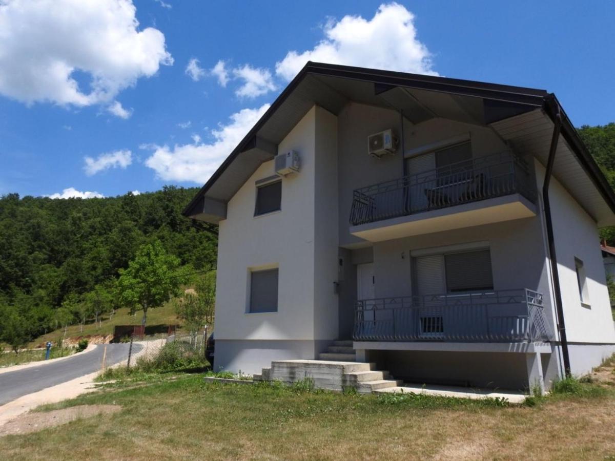 Omar & Una Apartmani Bihac Ngoại thất bức ảnh