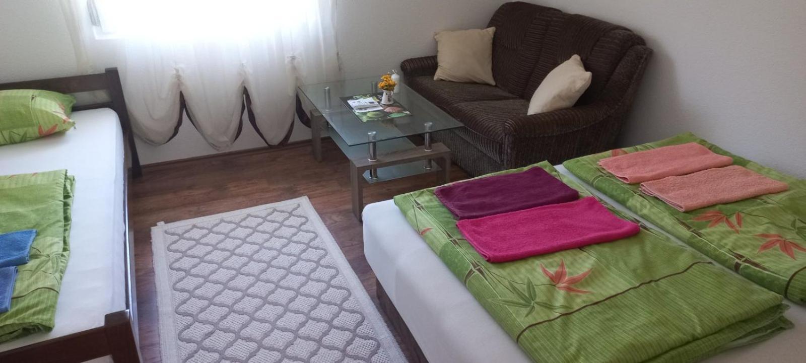 Omar & Una Apartmani Bihac Ngoại thất bức ảnh